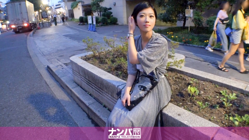 明理20岁服饰系专门学生