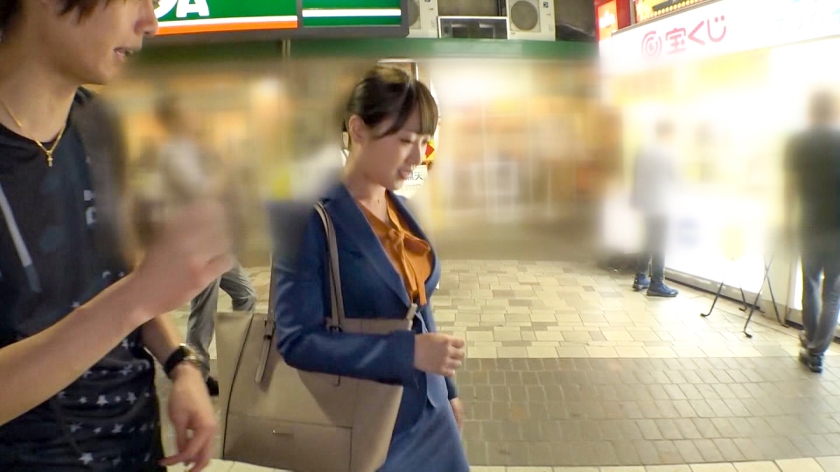 濑奈（せな）23岁社长秘书